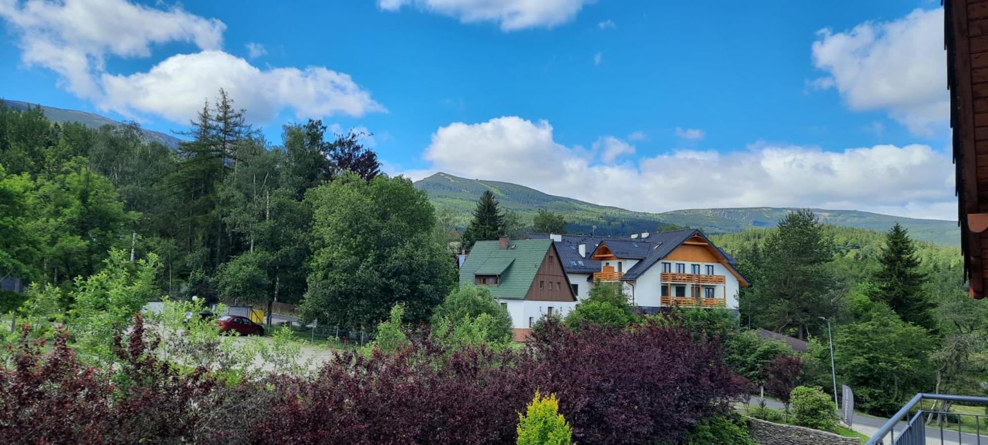 Karkonoskie Widoki Apartamenty Karpacz Exterior photo